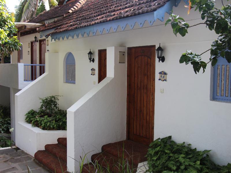 Prainha Resort By The Sea Taleigao Exterior photo
