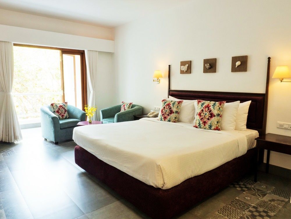 Prainha Resort By The Sea Taleigao Exterior photo