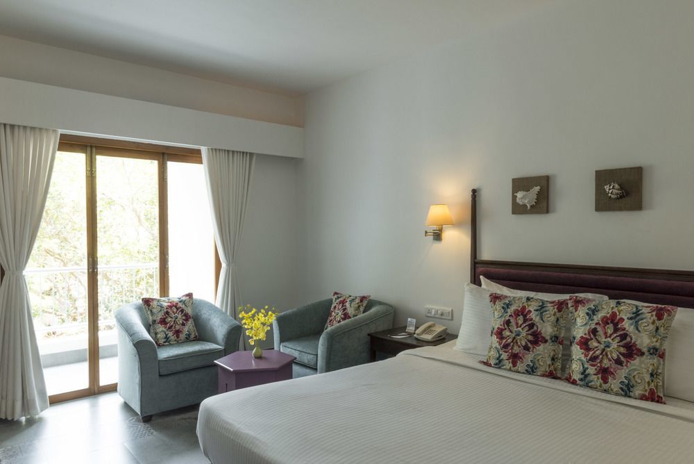Prainha Resort By The Sea Taleigao Exterior photo